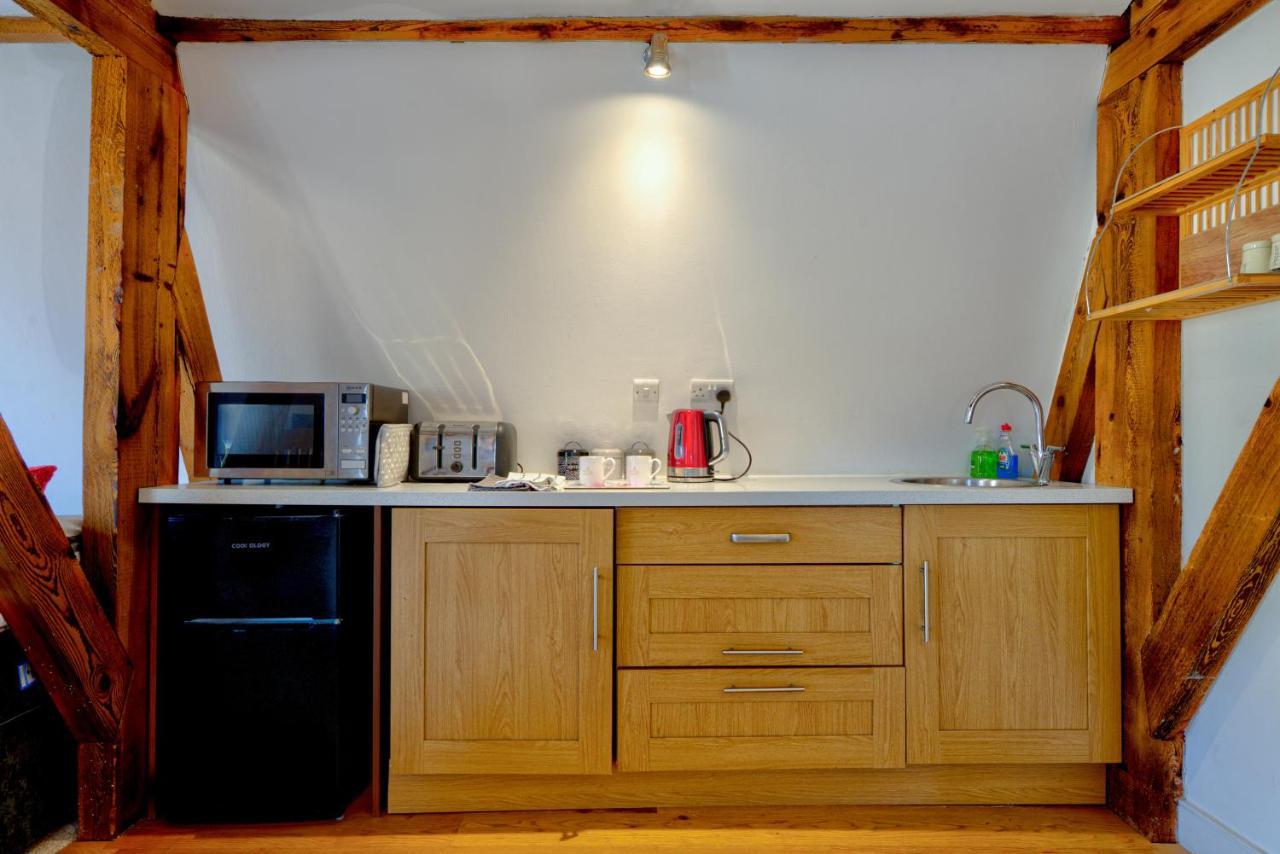 Central Studio Suite - Modern Stay With Free Wifi Stamford Eksteriør bilde