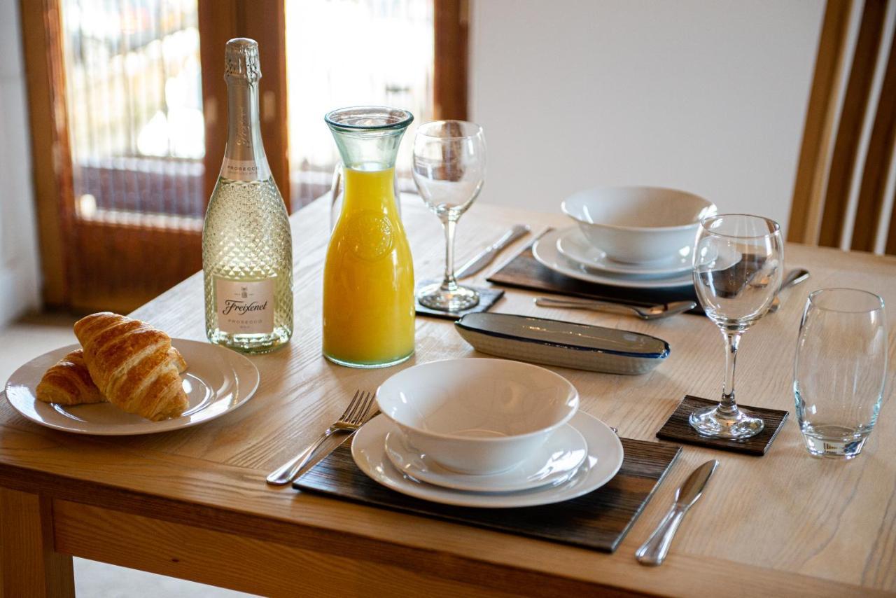 Central Studio Suite - Modern Stay With Free Wifi Stamford Eksteriør bilde